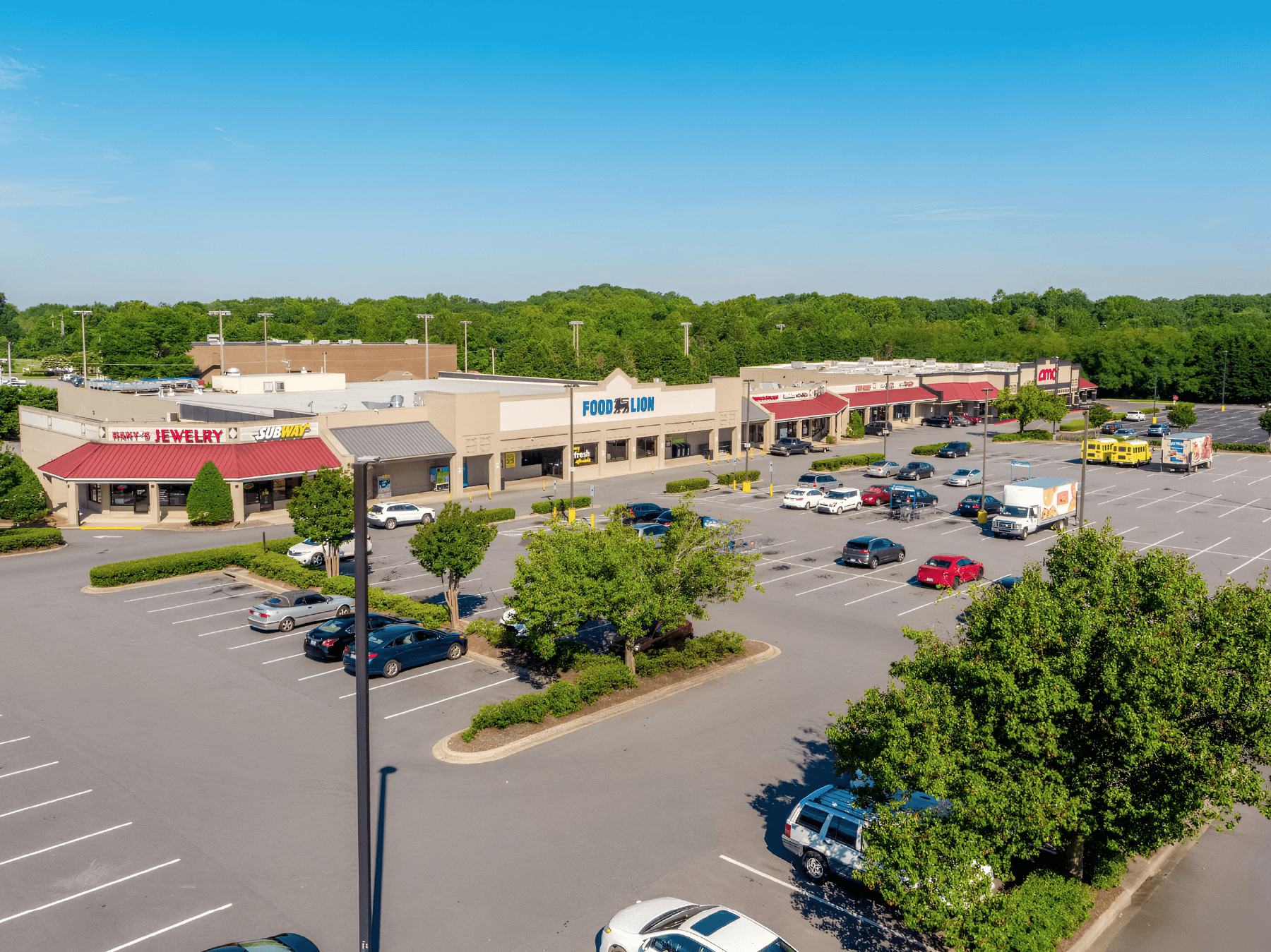 Northpointe Crossing Shopping Center