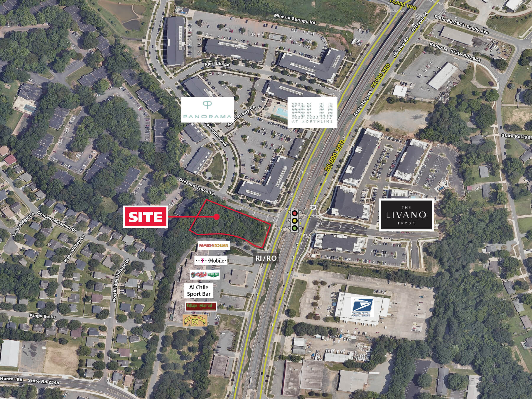 Signalized Pad Available for Lease – N Tryon St